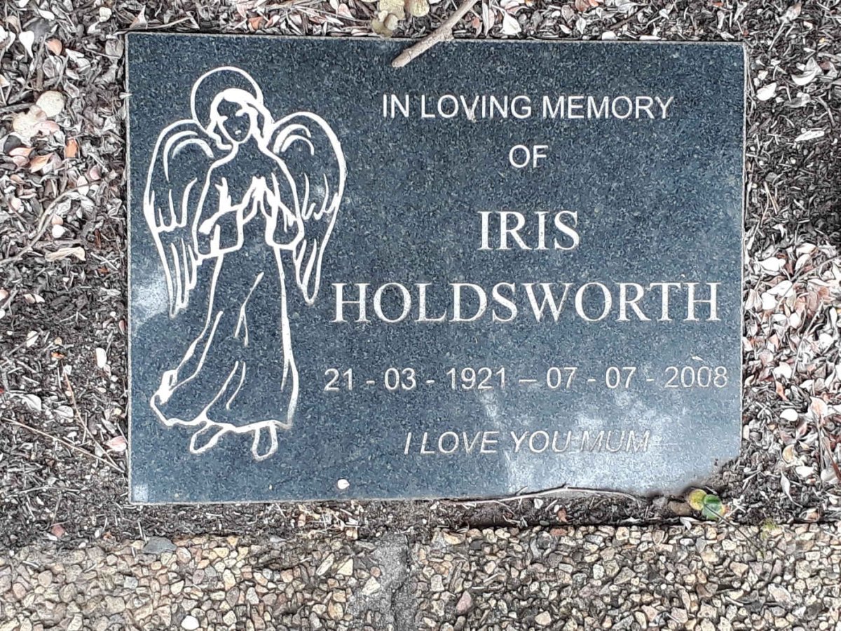 HOLDSWORTH Iris 1921-2008