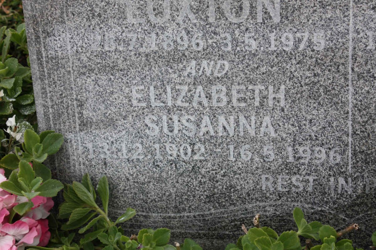 LUXTON Elizabeth Susanna 1902-1996
