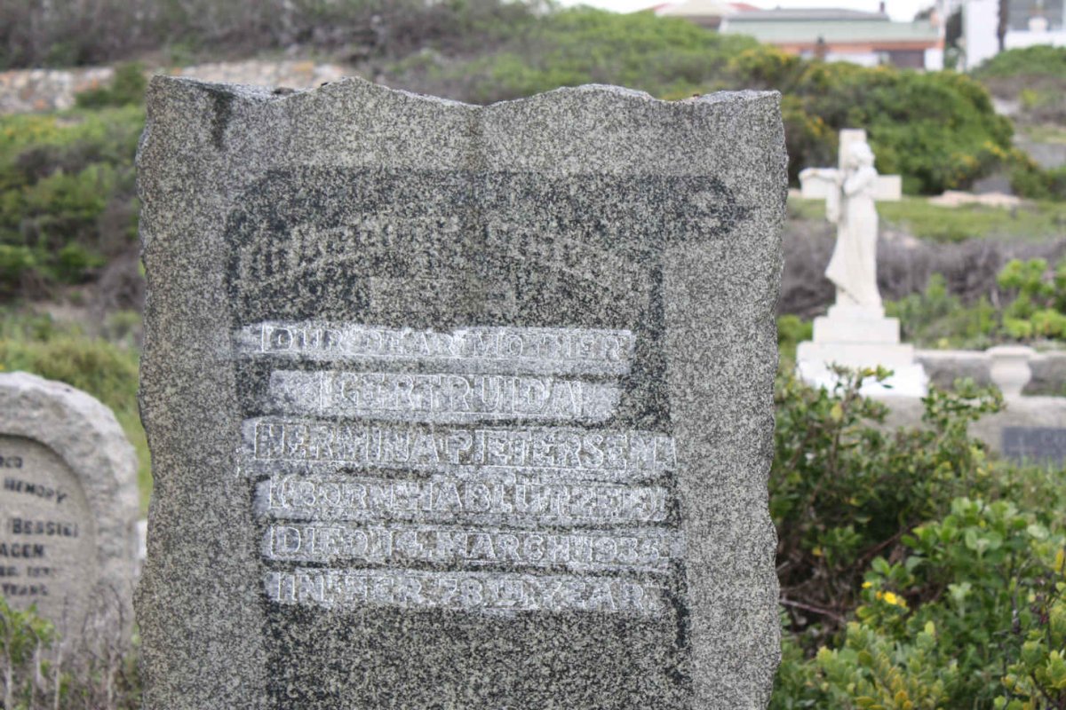 PIETERSEN Gertruida Hermina nee HABLUTZEL -1935