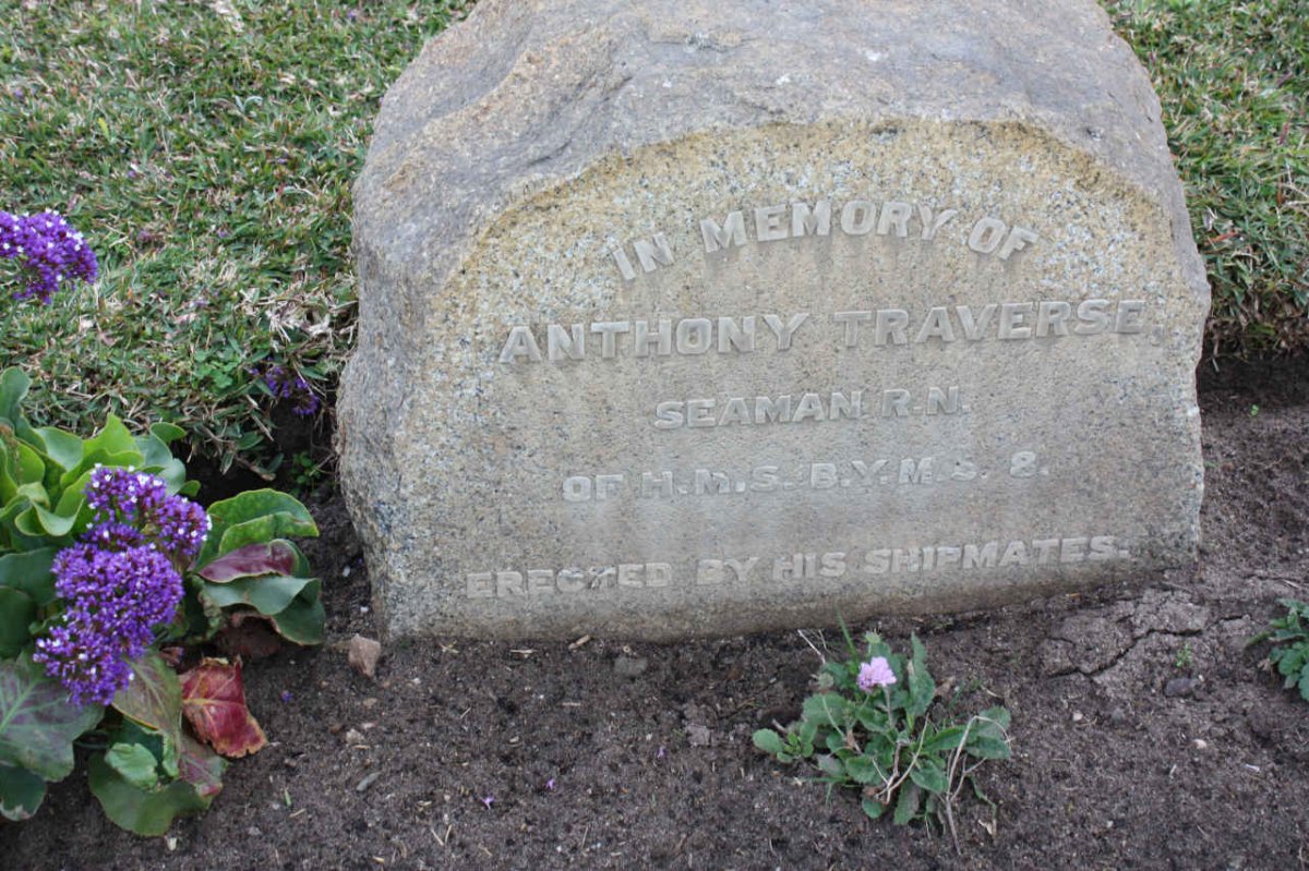 TRAVERSE Anthony