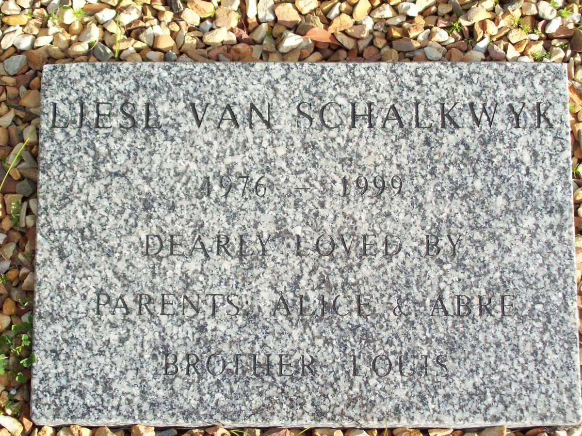 SCHALKWYK Liesl, van 1876-1999