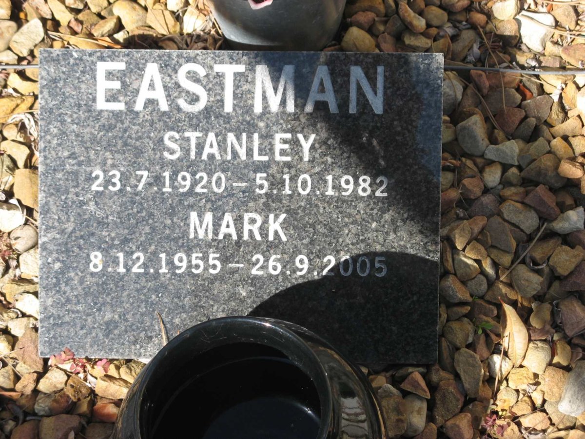 EASTMAN Stanley 1920-1982 :: EASTMAN Mark 1955-2005