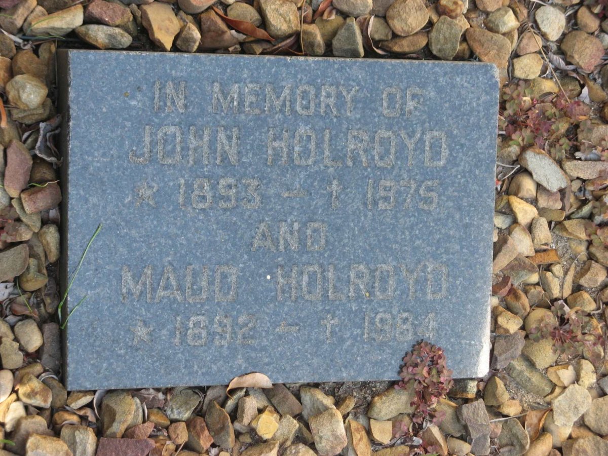 HOLROYD John 1893-1975 &amp; Maud 1892-1984