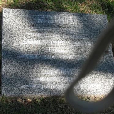 MOROM James P?? Allen 1904- &amp; Yvonne 1921-19??