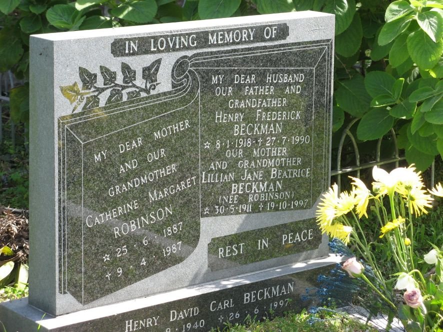 ROBINSON Catherine Margaret 1887-1987 :: BECKMAN Henry Frederick 1918-1990 &amp; Lillian Jane Beatrice ROBINSON 1911-1997