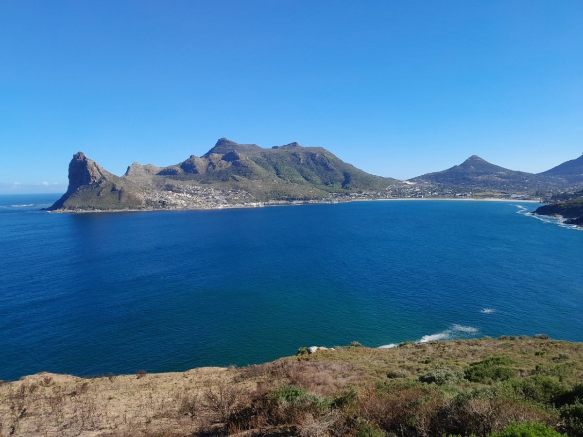 1. View from Memorial / Uitsig vanaf gedenkteken