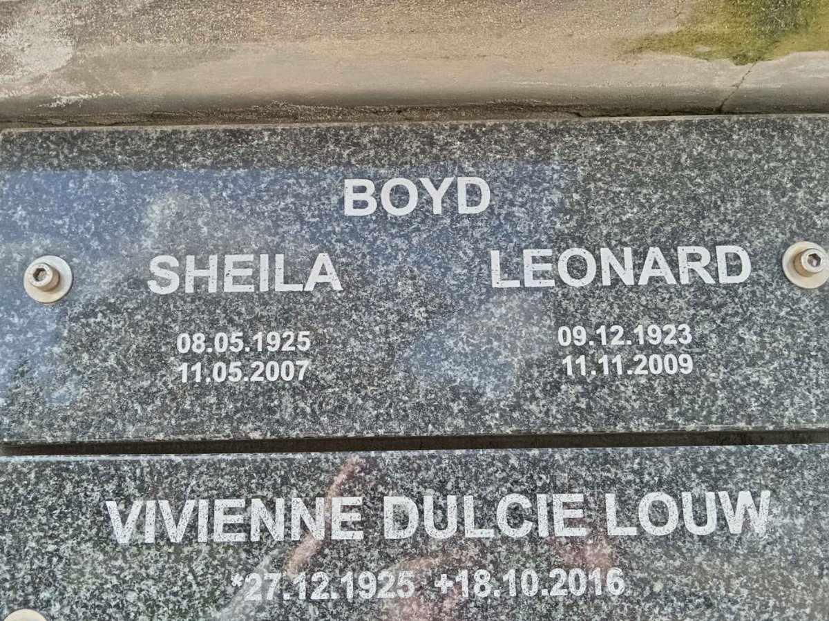 BOYD Leonard 1923-2009 &amp; Sheila 1925-2007
