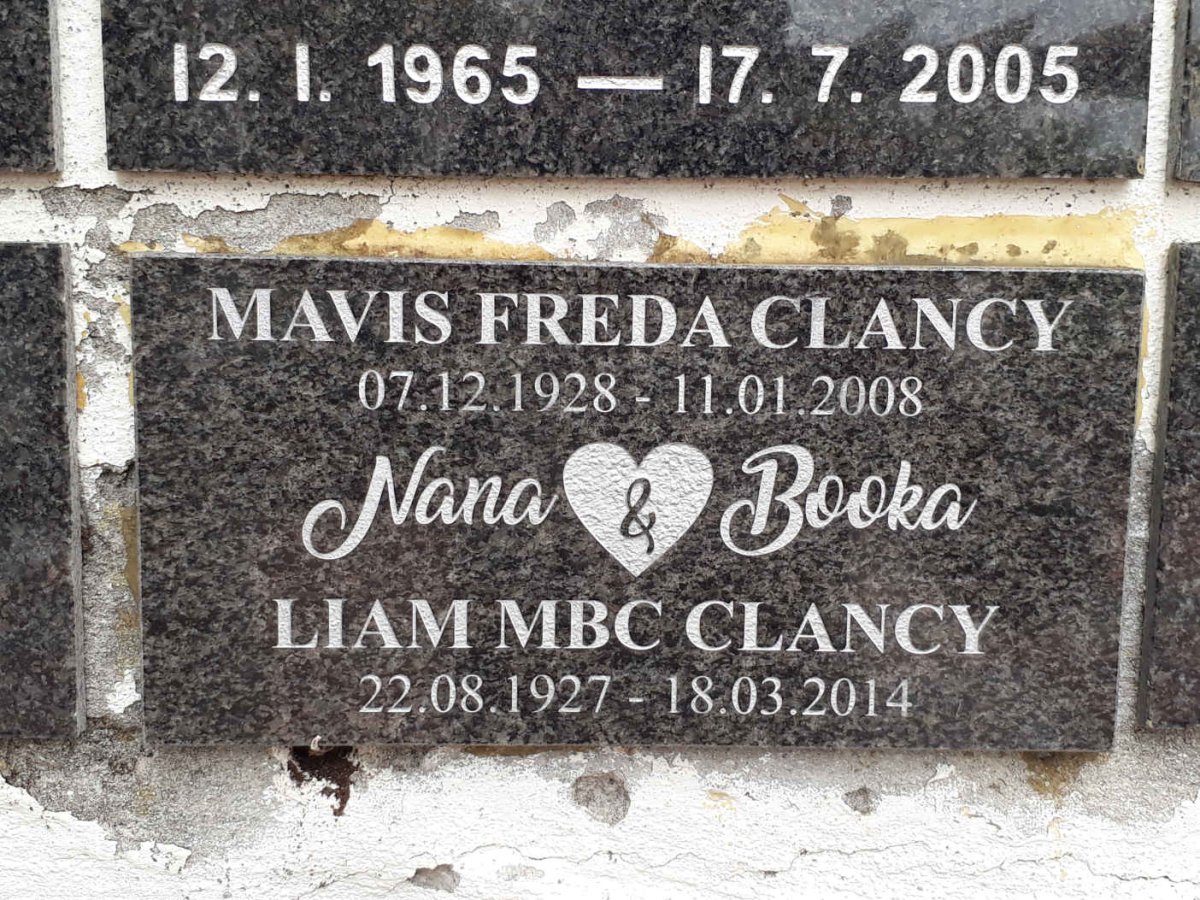 CLANCY Liam M.B.C. 1927-2014 &amp; Mavis Freda 1928-2008