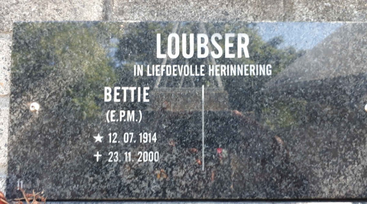 LOUBSER E.P.M. 1914-2000