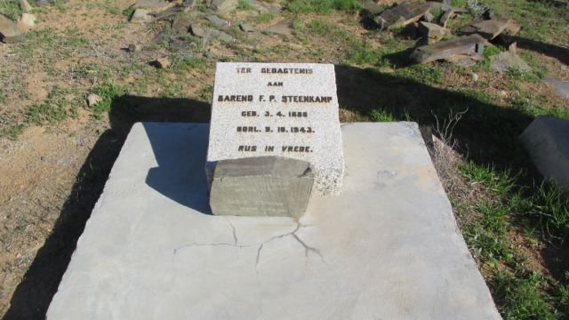 STEENKAMP Barend F.P. 1886-1943 :: STEENKAMP Gawie 1934-2007 :: STEENKAMP Derick 1959-2007