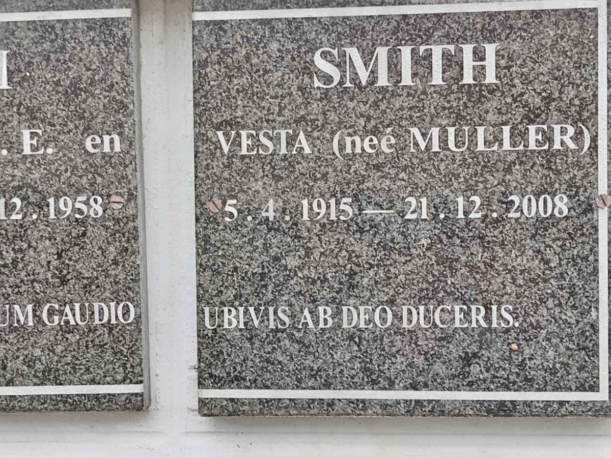 SMITH Vesta nee MULLER 1915-2008