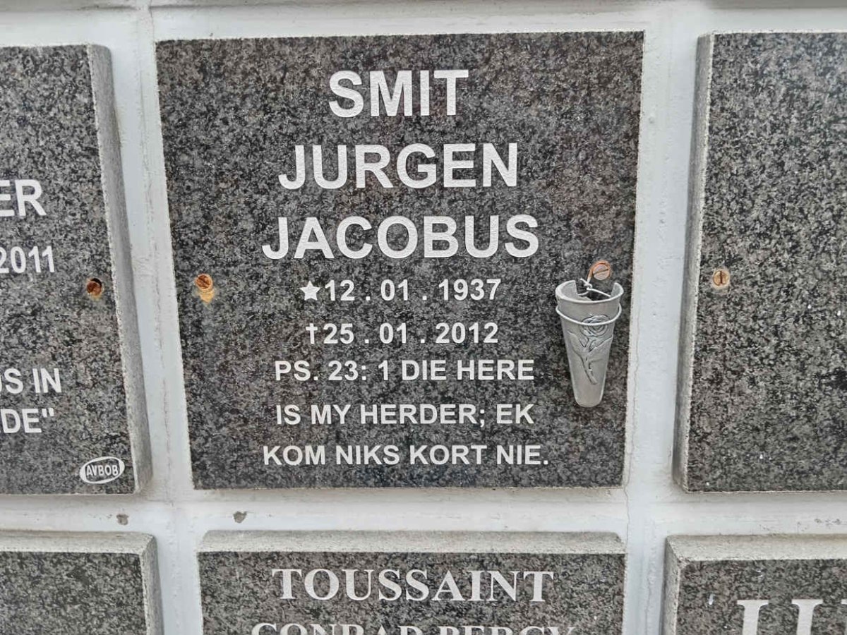 SMIT Jurgen Jacobus 1937-2012