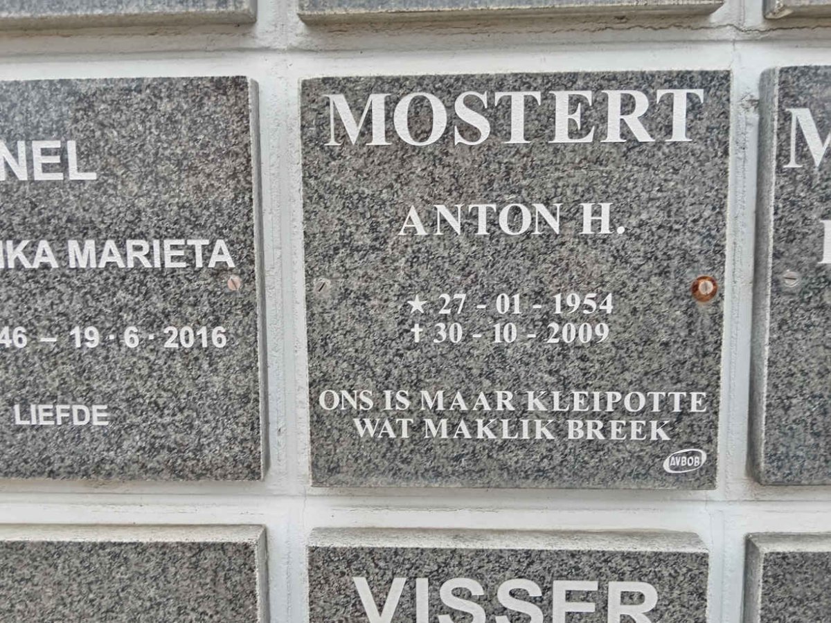 MOSTERT Anton H. 1954-2009