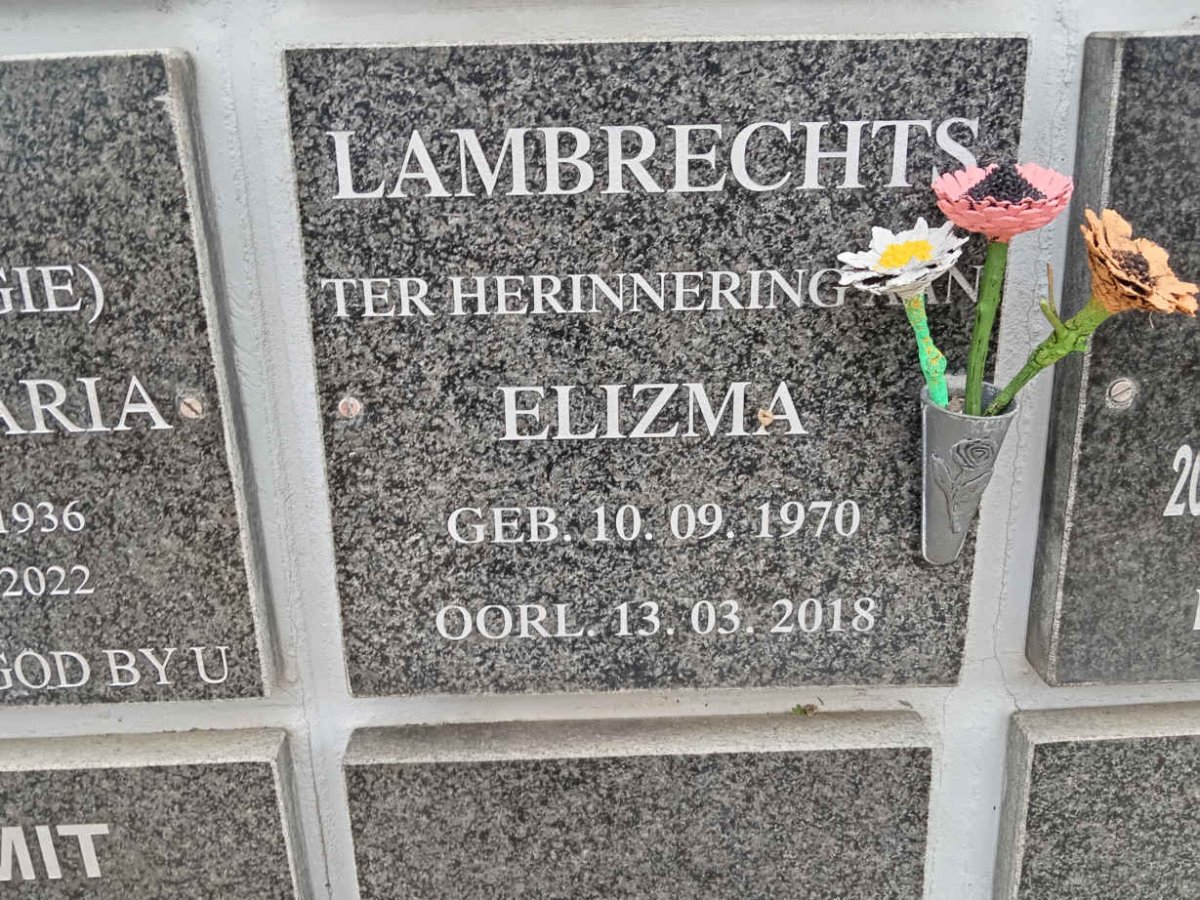 LAMBRECHTS Elizma 1970-2018