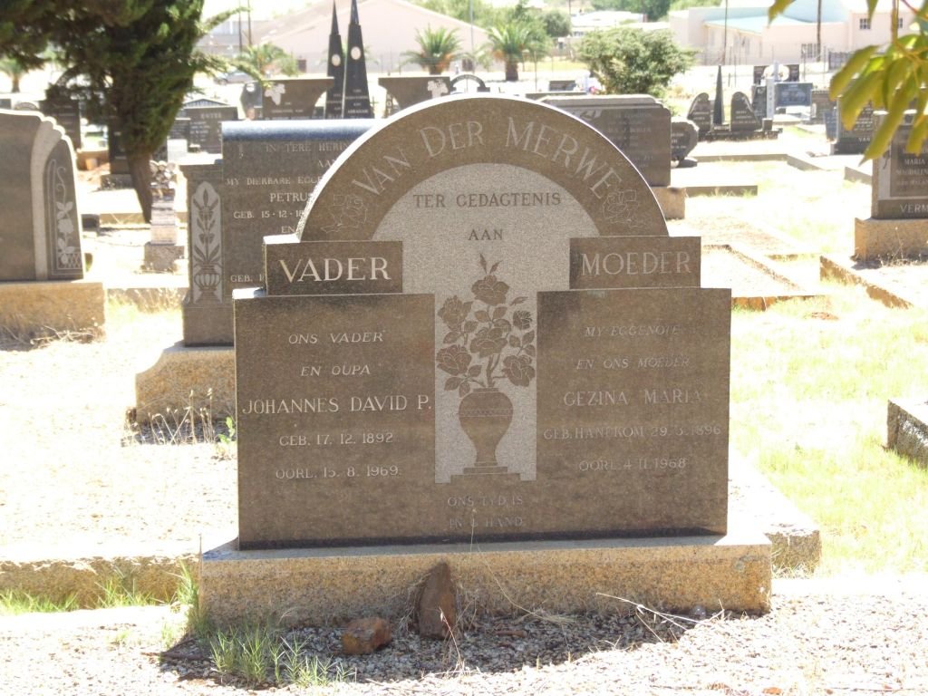 MERWE Johannes David P., van der 1892-1969 &amp; Gezina Maria HANEKOM 1896-1968