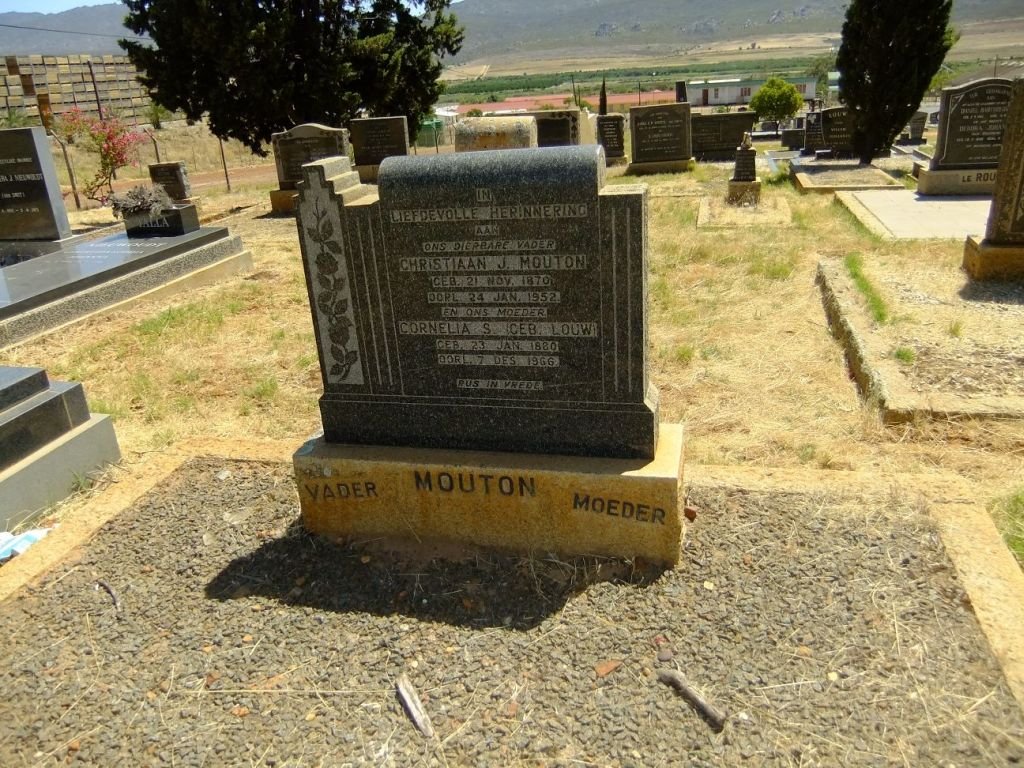 MOUTON Christiaan J. 1919-1952 &amp; Cornelia S. LOUW 1880-1966