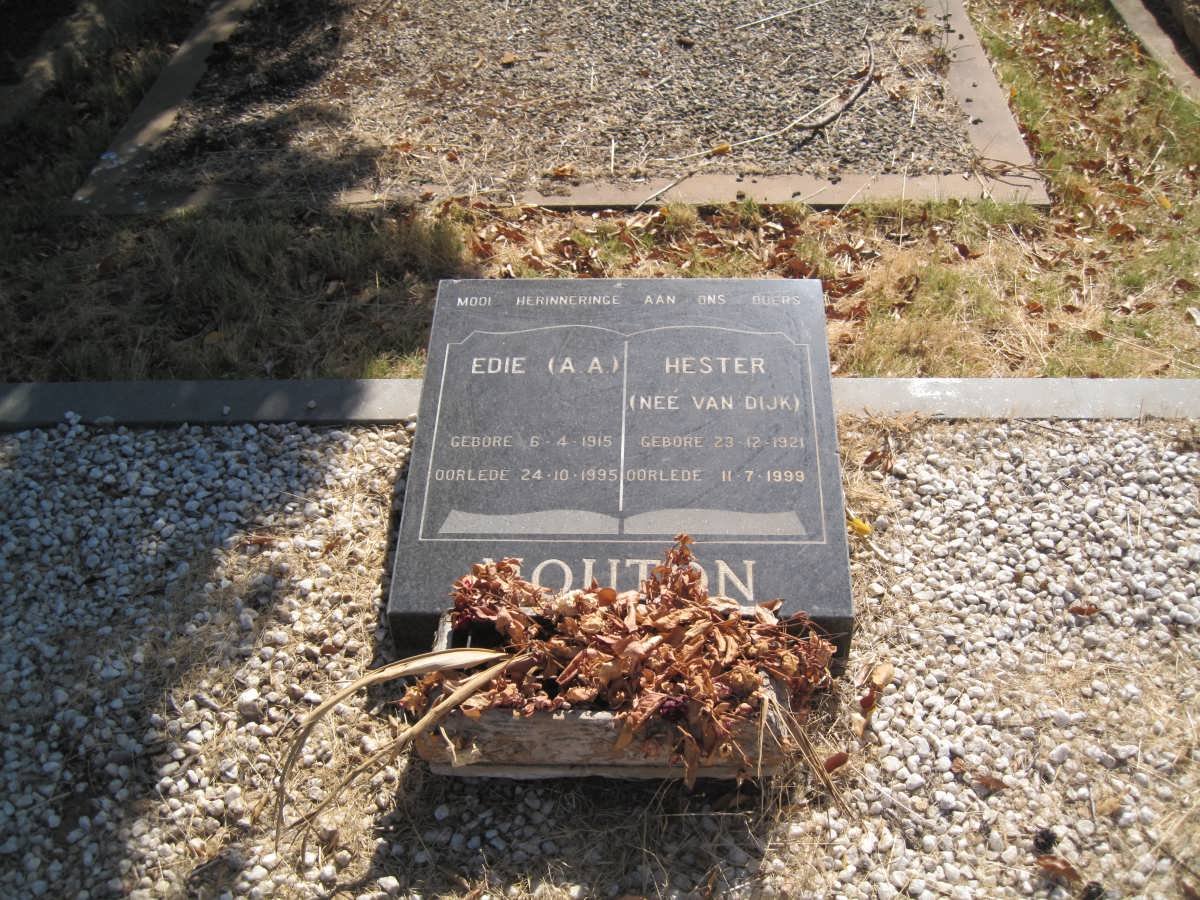 MOUTON A.A. 1915-1995 &amp; Hester VAN DIJK 1921-1999