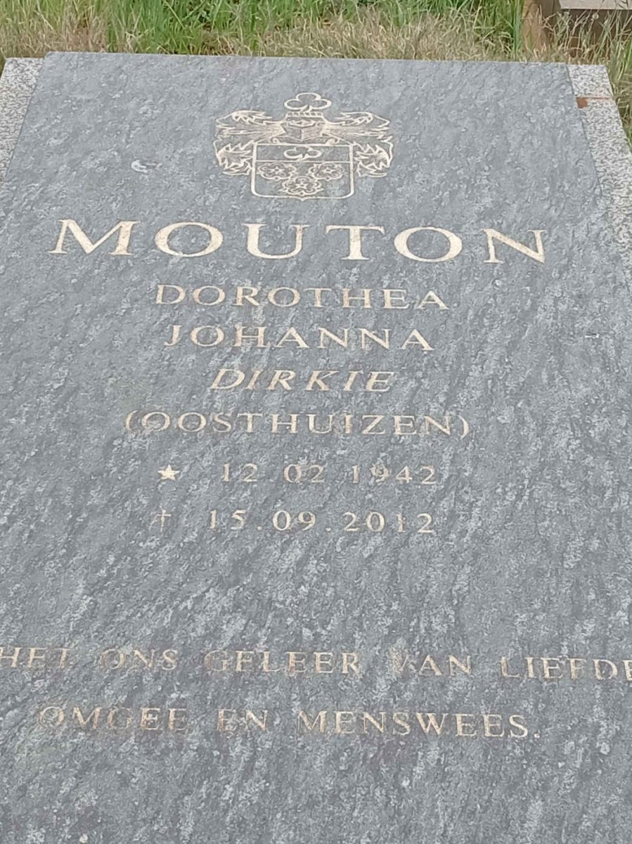 MOUTON Dorothea Johanna nee OOSTHUIZEN 1942-2012