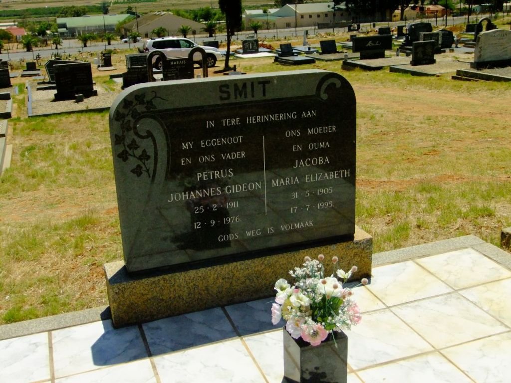 SMIT Petrus Johannes Gideon 1911-1976 &amp; Jacoba Maria Elizabeth 1905-1995