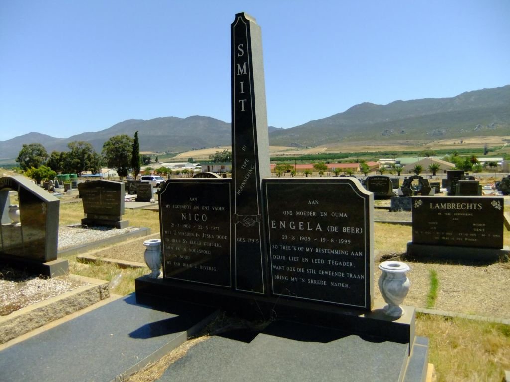 SMIT Nico 1907-1977 &amp; Engela DE BEER 1909-1999