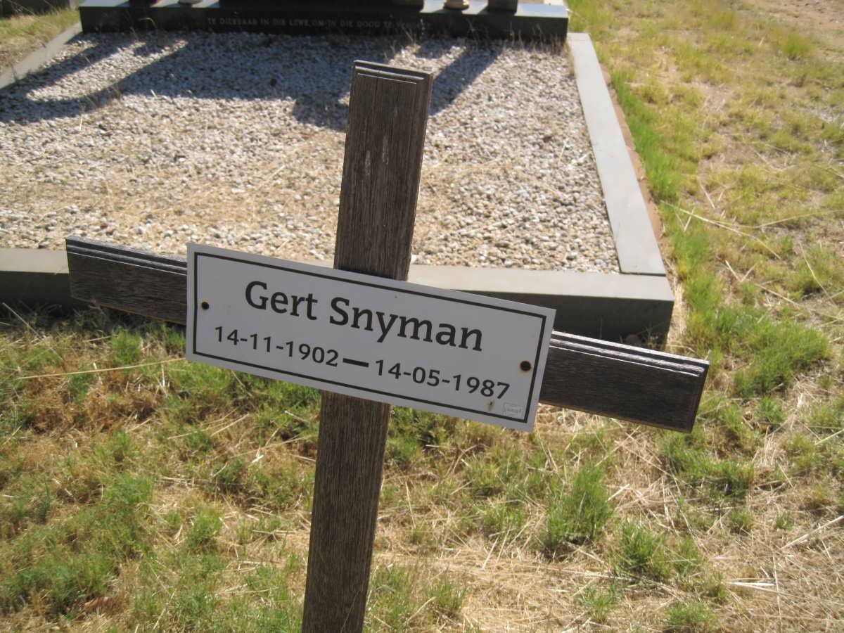 SNYMAN Gert 1902-1987