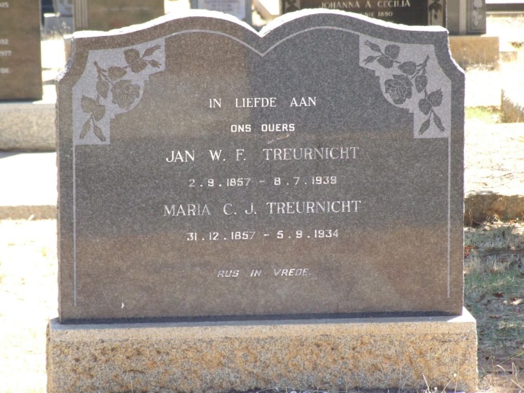 TREURNICHT Jan W.F. 1857-1939 &amp; Maria C.J. 1857-1934