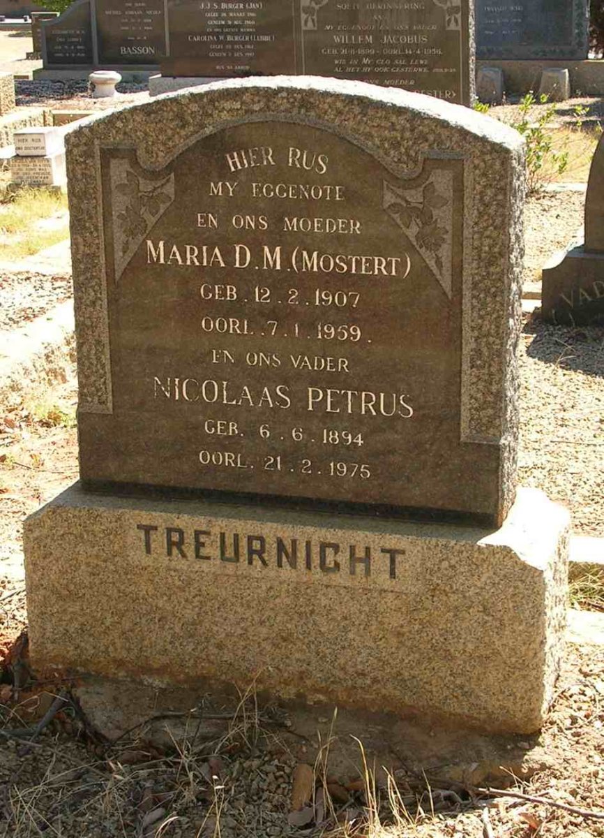 TREURNICHT Nicolaas Petrus 1894-1975 &amp; Maria D.M. MOSTERT 1907-1959