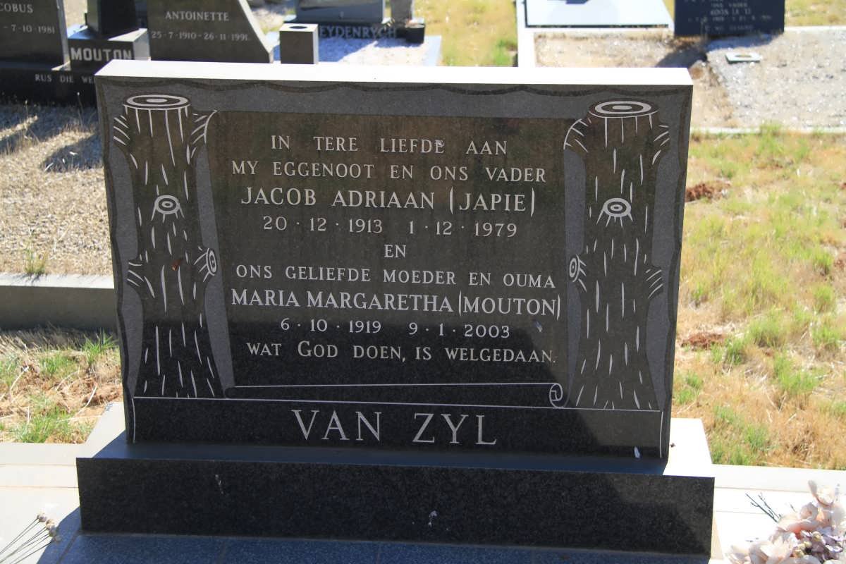 ZYL Jacob Adriaan, van 1913-1979 &amp; Maria Margaretha MOUTON 1919-2003