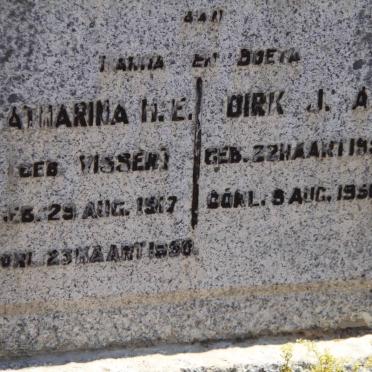 ZYL Catharina H.E., van nee VISSER 1917-1950 :: VAN ZYL Dirk J.A. 1950-1950