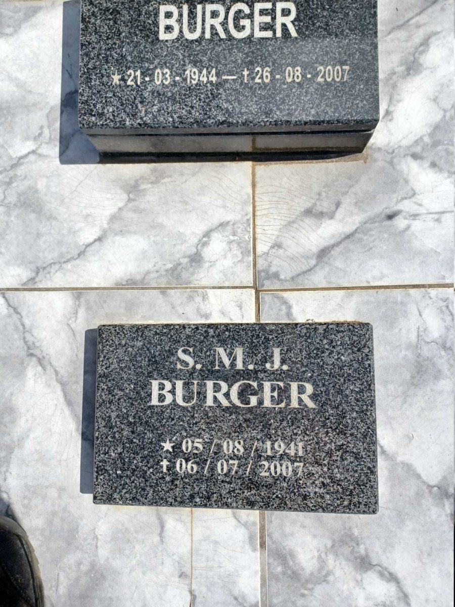 BURGER S.M.J. 1941-2007