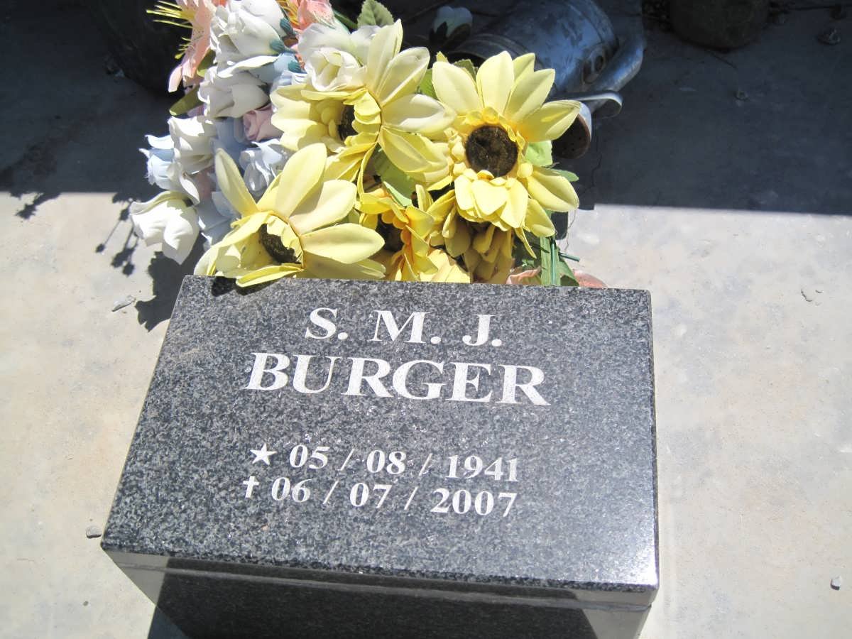 BURGER S.M.J. 1941-2007