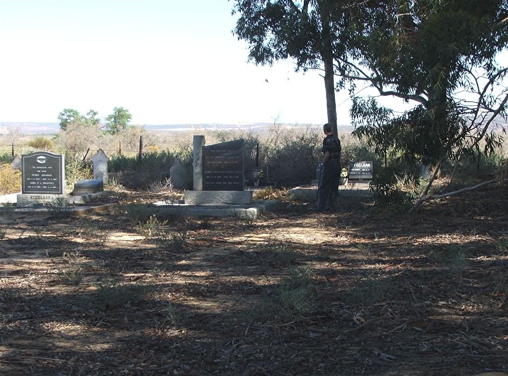 1. Oorsig van die begraafplaas op Sandfontein