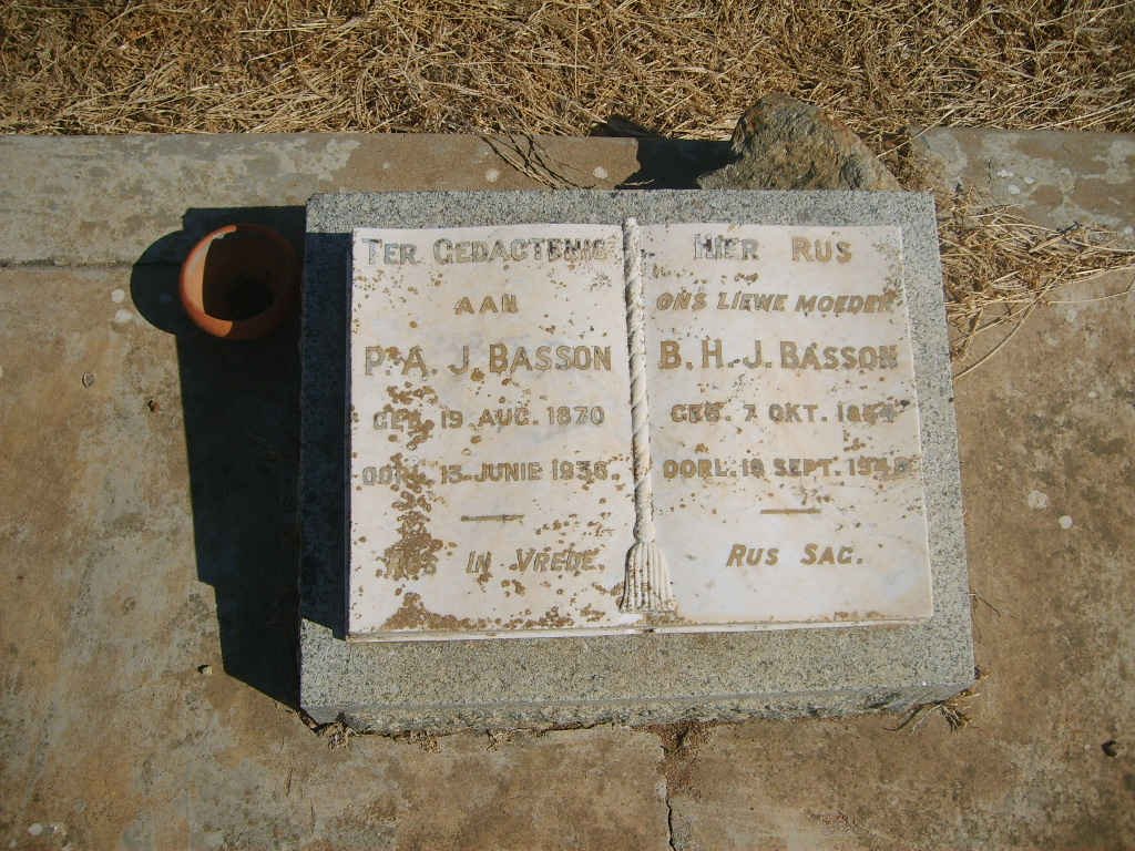 BASSON P.A.J. 1870-1938 &amp; B.H.J. 18?4-194?