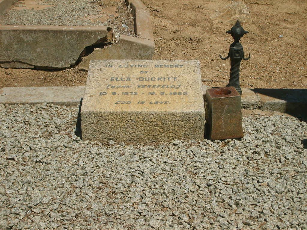 DUCKITT Ella nee VERSFELD 1873-1880