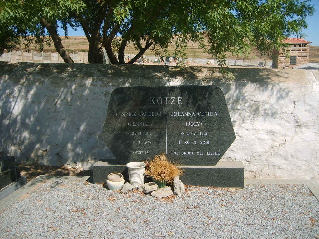 KOTZE Hendrik Jacobus 1916-1979 &amp; Johanna Cecilia 1915-2001