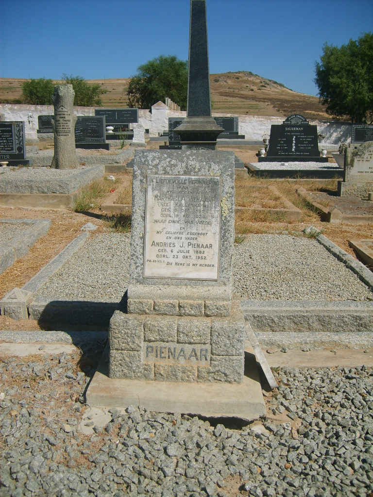 PIENAAR Andries J. 1882-1952 &amp; Mar?