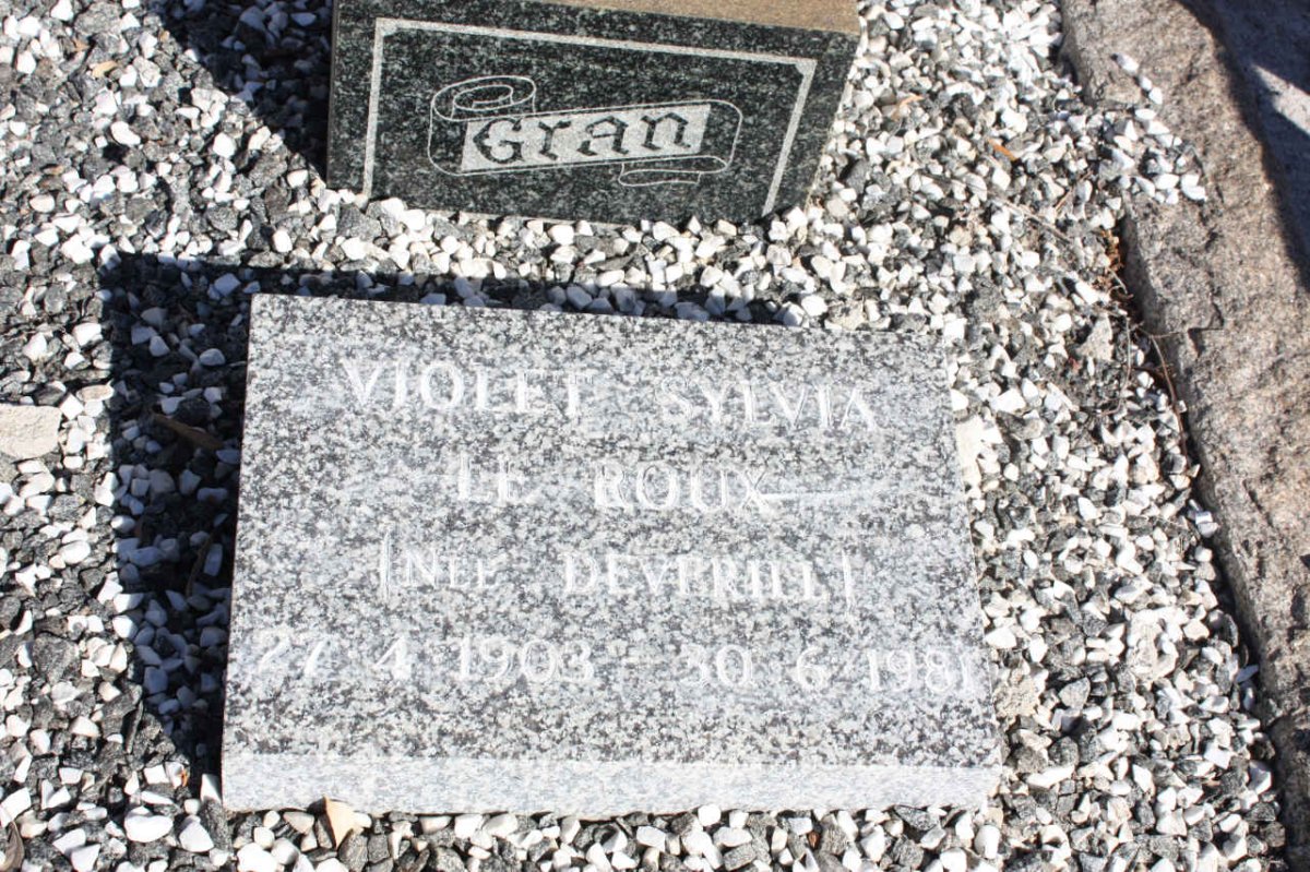 ROUX Violet Sylvia, le nee DEVERILL 1903-1981