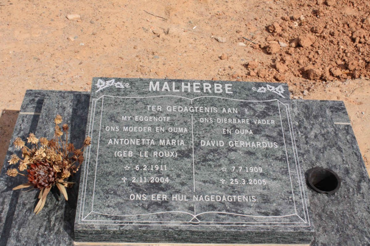 MALHERBE David Gerhardus 1909-2005 &amp; Antonetta Maria LE ROUX 1911-2004