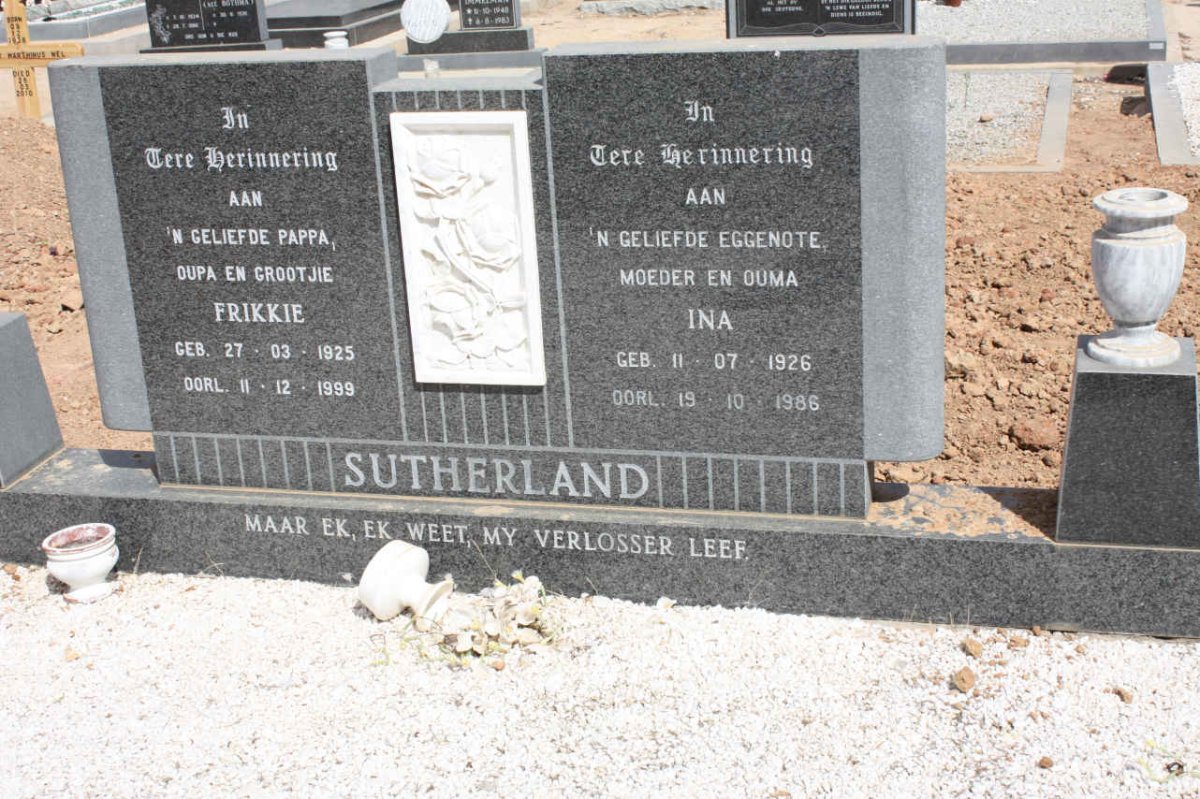 SUTHERLAND Frikkie 1925-1999 &amp; Ina 1926-1986