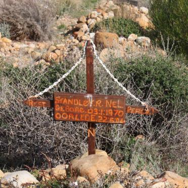 Western Cape, DE DOORNS, Weltevrede municipal cemetery