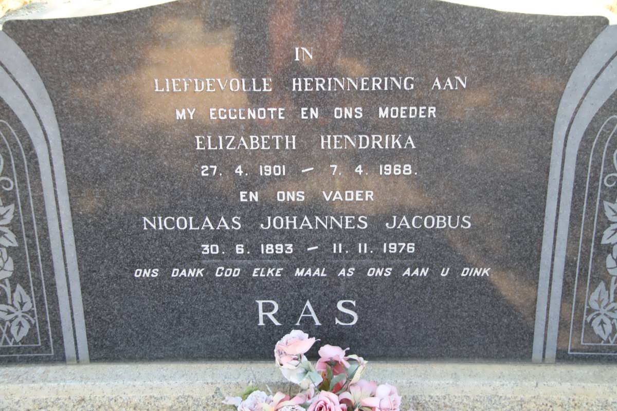 RAS Nicolaas Johannes Jacobus 1893-1976 &amp; Elizabeth Hendrika 1901-1968