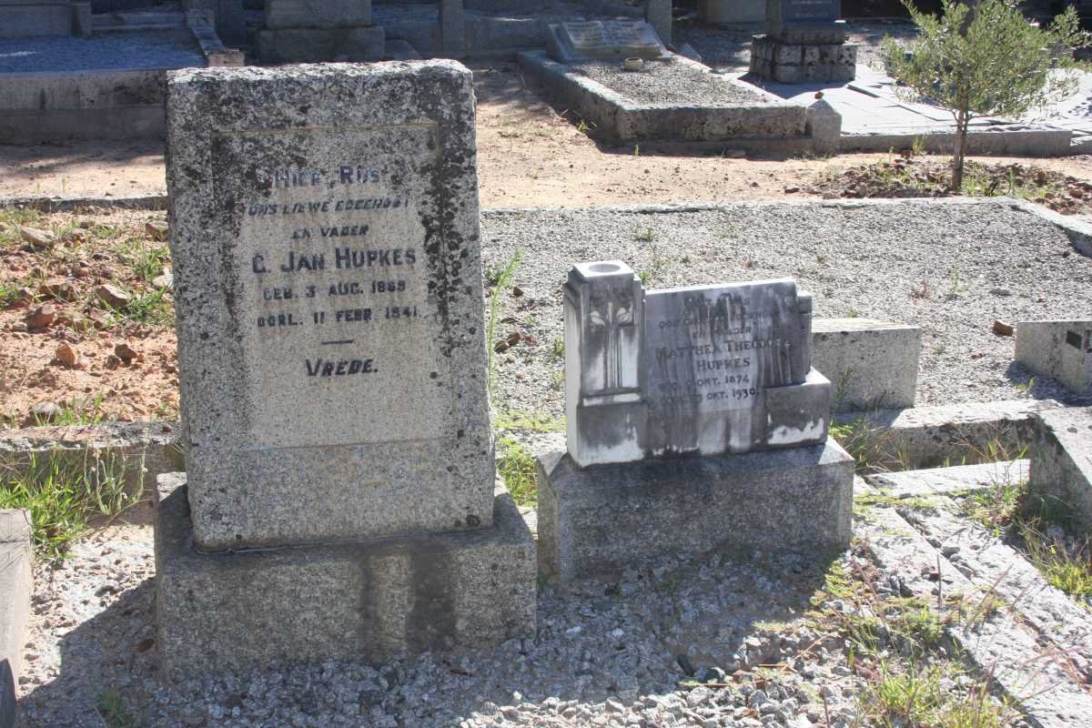HUPKES G. Jan 1869-1941 &amp; Matthea Theodora 1874-1930