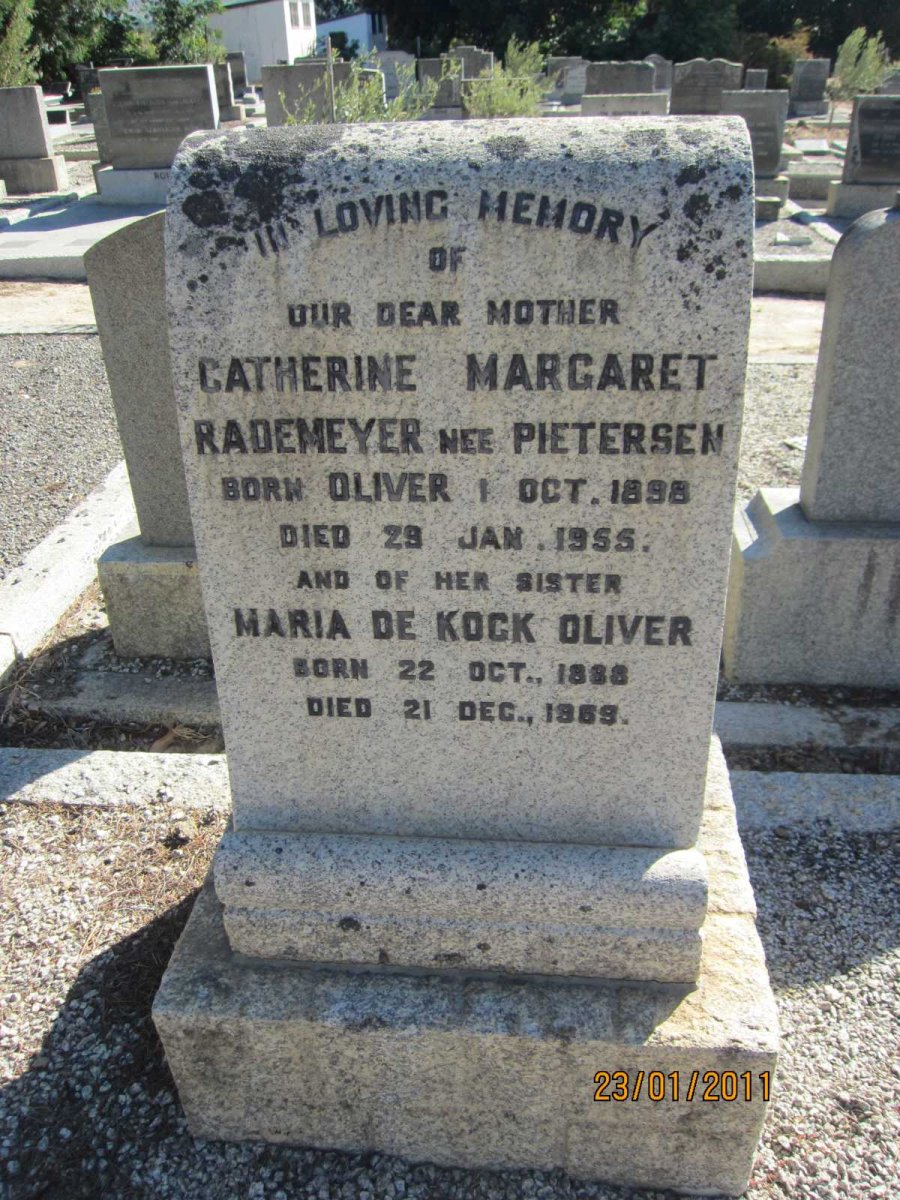 RADEMEYER Catherine Margaret, formerly PIETERSEN, nee OLIVER 1898-1955 :: OLIVER Maria De Kock 1888-1969