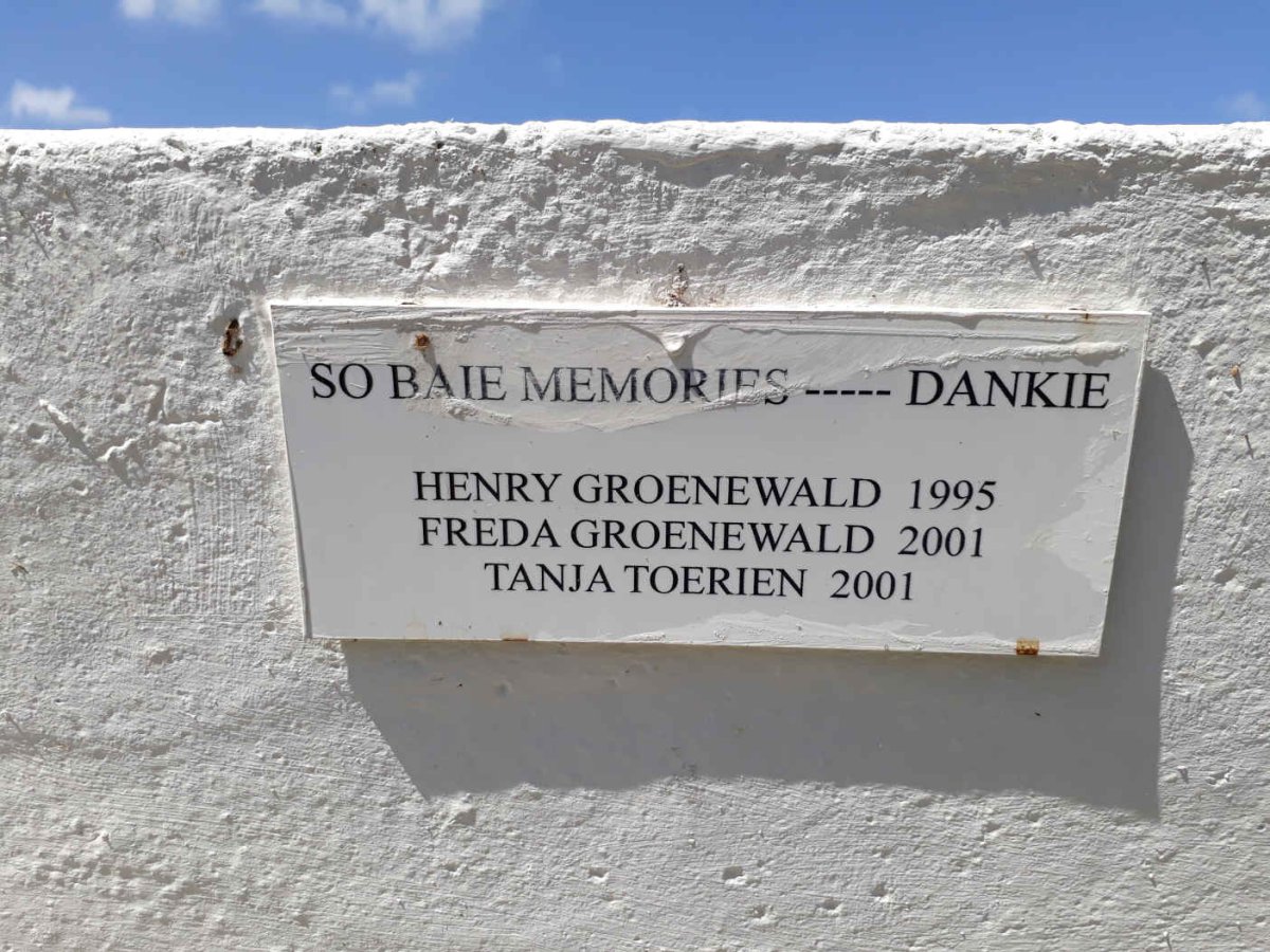 GROENEWALD Henry -1995 :: GROENEWALD Freda -2001 :: TOERIEN Tanja -2001
