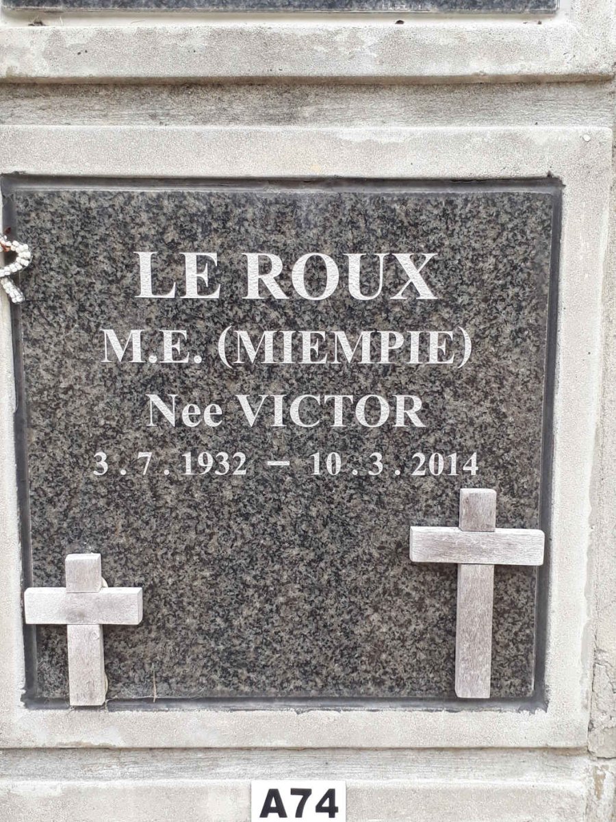 ROUX M.E., le nee VICTOR 1932-2014