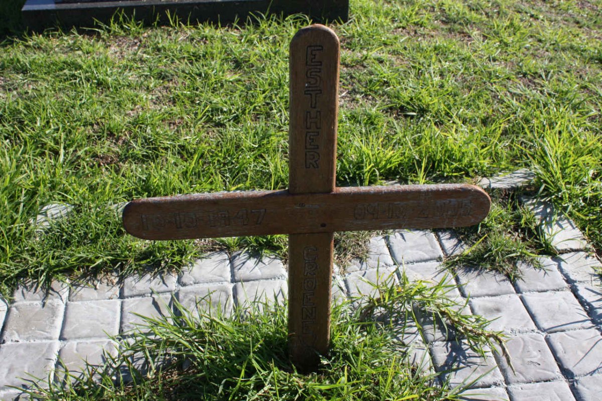 GROENE Esther 1947- 2005