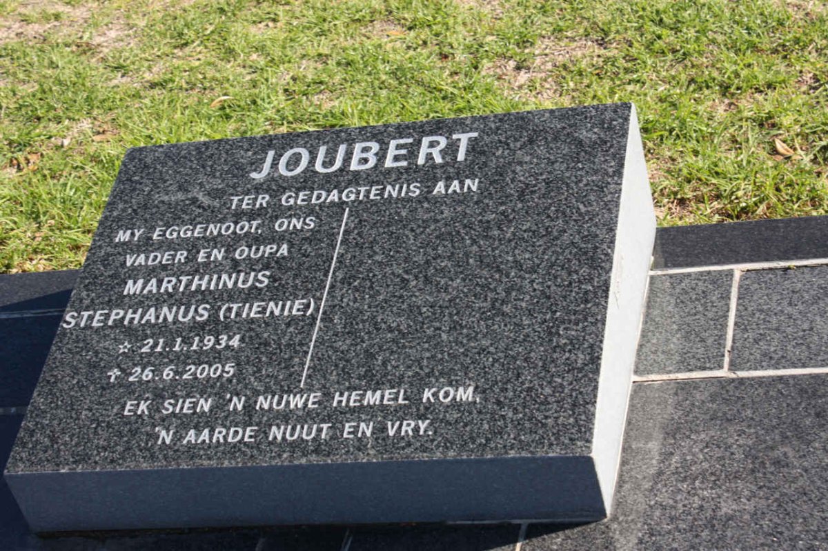 JOUBERT Marthinus Stephanus 1934-2005