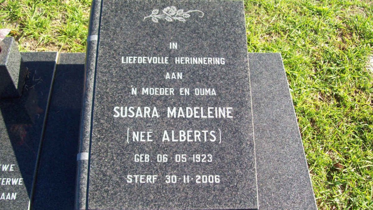 KEMP Frederik Petrus Lotter 1915-1996 &amp; Susara Madeleine ALBERTS 1923-2006