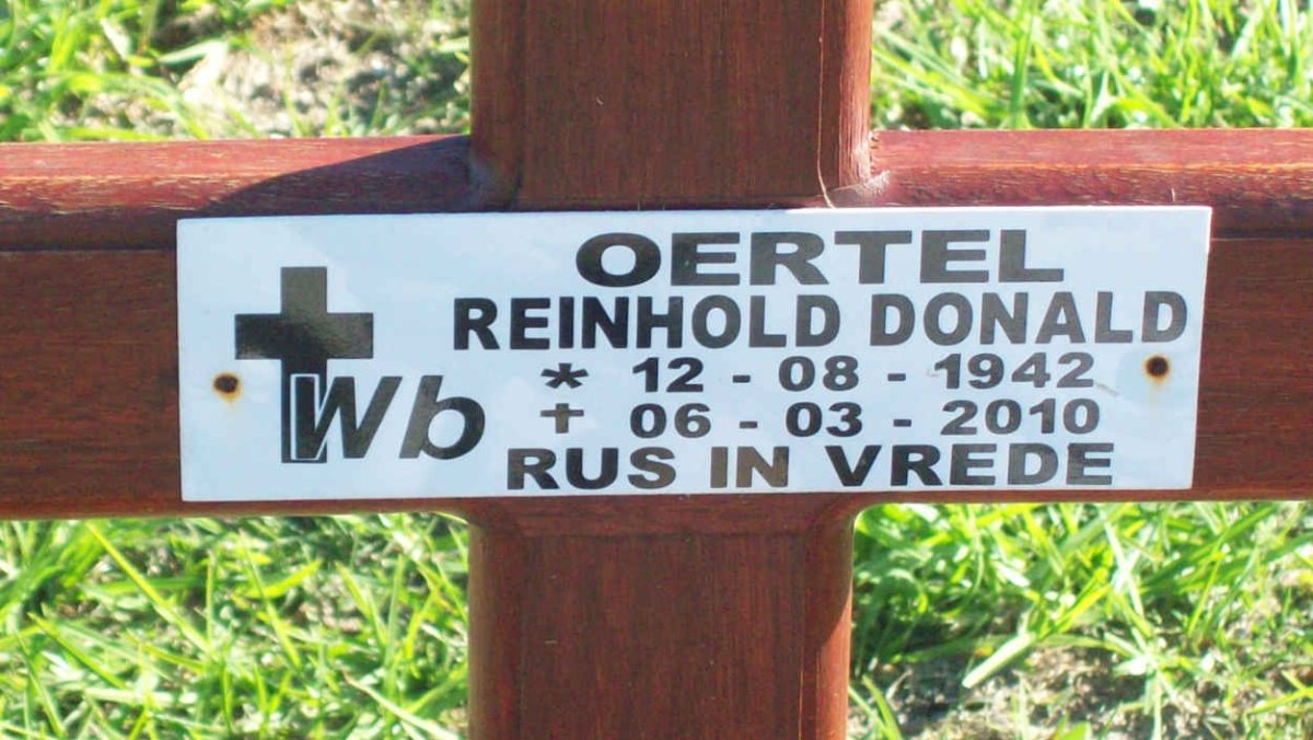 OERTEL Reinhold Donald 1942-2010