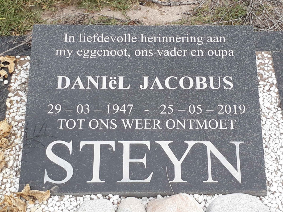 STEYN Daniel Jacobus 1947-2019